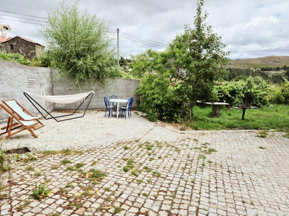 Casa Dos Pisoeiros Montemuro/Douro São Joaninho Exteriör bild